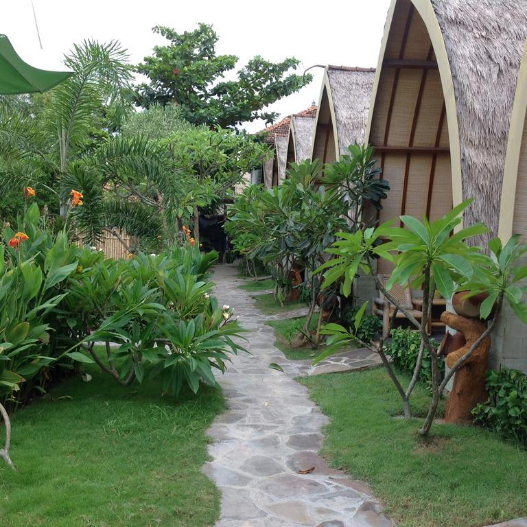 Puri Air Beach Resort & Spa Gili Air Exterior foto